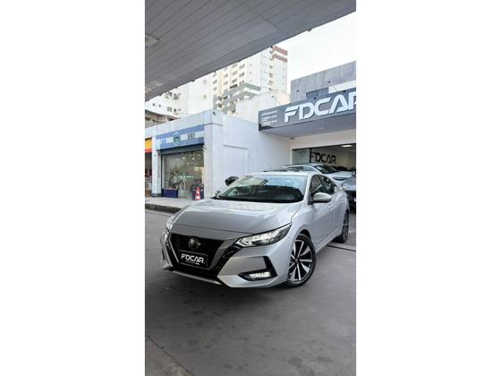 NISSAN SENTRA 2.0 16V GASOLINA EXCLUSIVE XTRONIC NISSAN SENTRA 2.0 16V GASOLINA EXCLUSIVE XTRONIC